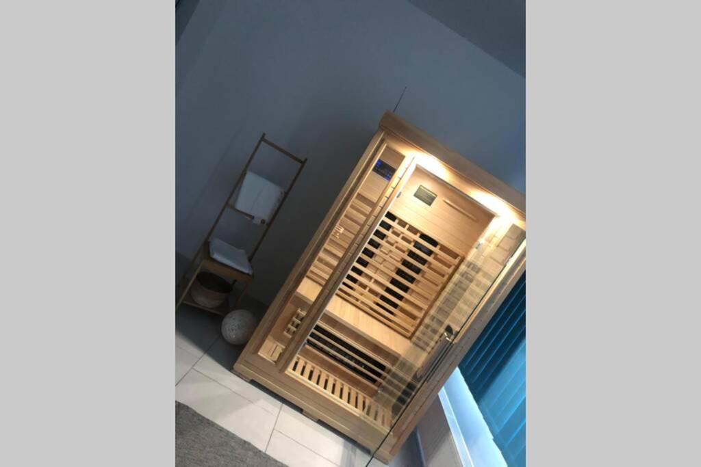 Stadtsuite Mit Sauna In Wiener Neustadt 135 M2 Eksteriør bilde