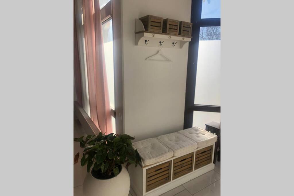 Stadtsuite Mit Sauna In Wiener Neustadt 135 M2 Eksteriør bilde