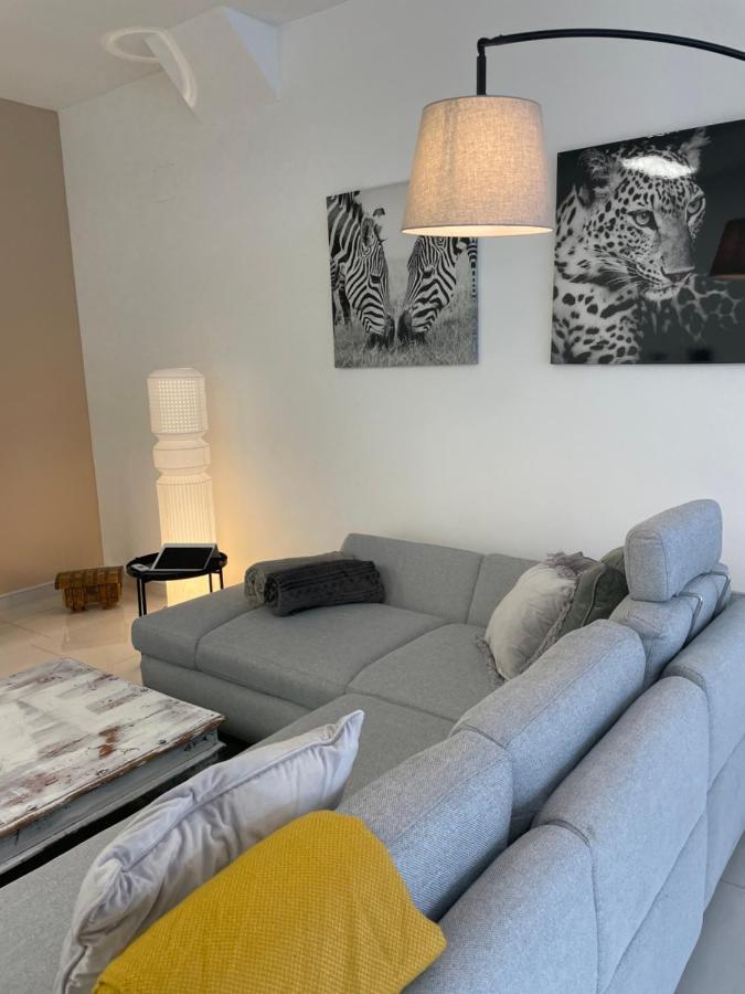 Stadtsuite Mit Sauna In Wiener Neustadt 135 M2 Eksteriør bilde