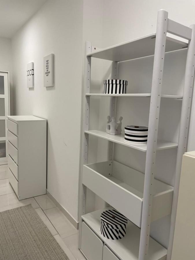 Stadtsuite Mit Sauna In Wiener Neustadt 135 M2 Eksteriør bilde